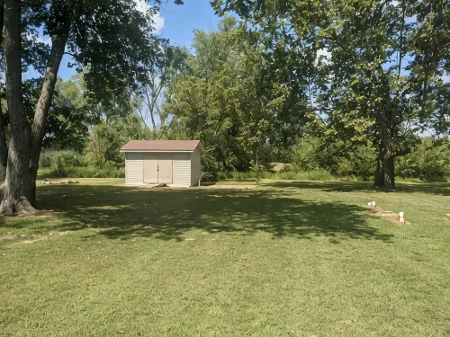 Outdoor Rec Hub 4bed/ 2bath + Rec Room + Boat Parking