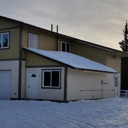 The Taiga House - inspiring mountain views at the edge of Denali National Park