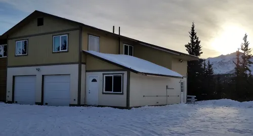 The Taiga House - inspiring mountain views at the edge of Denali National Park
