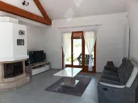 Nice and quiet house for 6 people - 2 ดาว