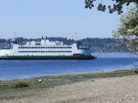 Waterfront Vashon Home with Amazing View Hotels in Vashon