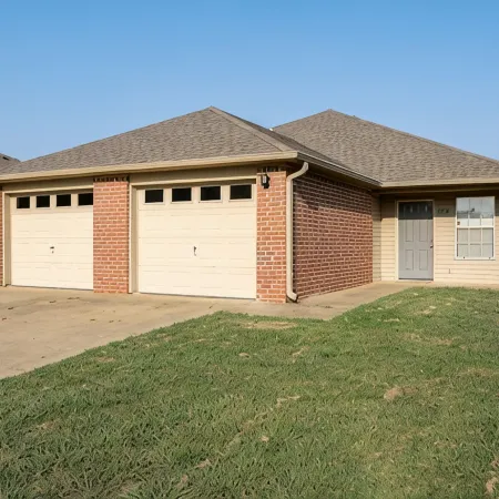 Delightful Duplex 2 beds 2 baths