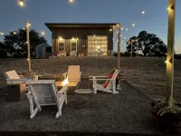Gateway to the Hill Country and Texas Wineries on 10 acres! - 3성급