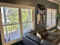 New Modern Townhome Downtown- 3Levels