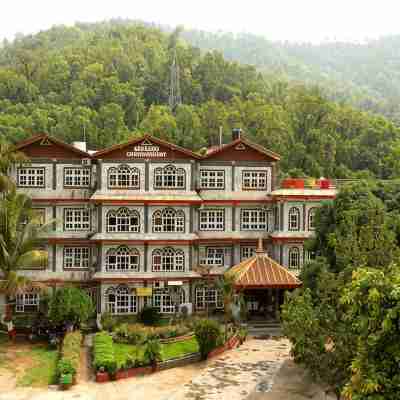 Avocado Orchid Resort Hotel Exterior