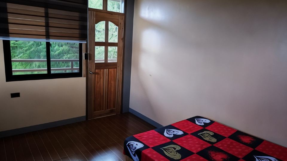 Hiwang Native House Inn & Viewdeck