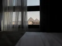 فندق بيراميد فرونت Hotels near الجيزة