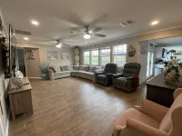 Fish Camp - Backyard Caney Creek Fishing -  7.5 Miles from the Gulf - 3 stjerner