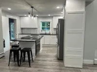 Stay with US, Brand New, 8 Br, 4 BTH, 1/2 mi to Okemo, Hot Tub, on Shuttle, King - 4-Star
