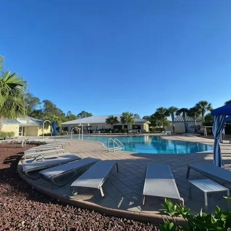 Beautiful Home in Sun n Lake