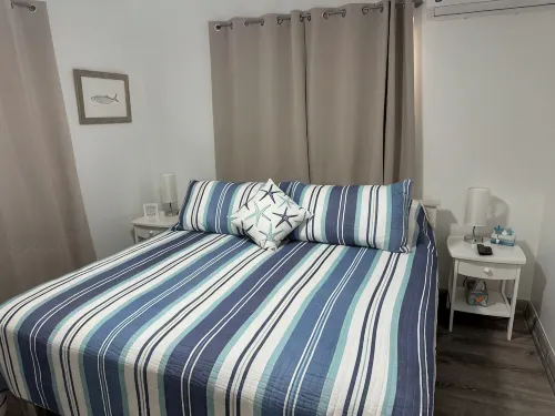 Spanish Wells Getaway for 4 Nearby Wreckers Restaurant & Yacht Haven w/Golf Cart - Wifi