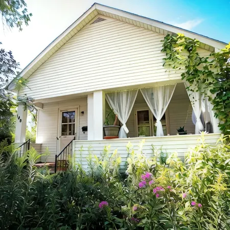 Bohemian 3-bedroom house with private yard in charming neighborhood