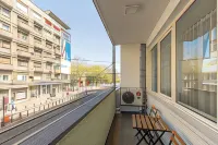 Premium Crown Suites