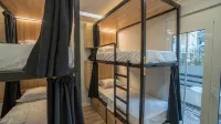 7even Boutique Hostel - Hostels