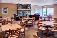 Pomeroy Inn & Suites Fort St. John - พร้อมอาหารเช้า