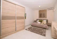 Superior Onebedroom Apartment - Apartments