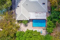 Coastal house in the Florida Keys with pool in a private area. - 私人泳池