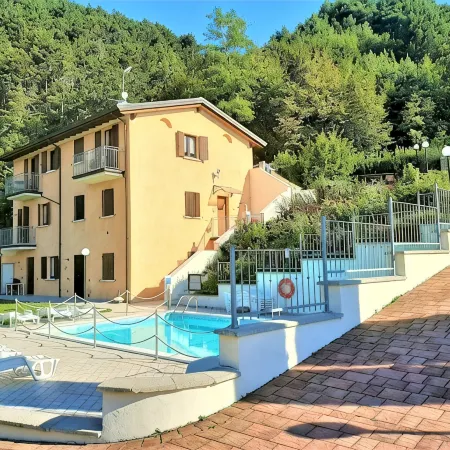 Beautiful 3-room apartment in a residence, pool, balcony, lake view, Lake Garda-Tignale