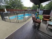 Spacious 5BR villa with backyard Oasis, Pool, Air hockey and high speed WiFi - Villas