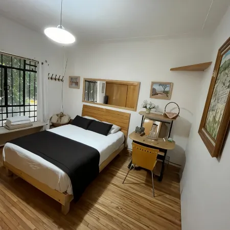 Hostal Roma Condesa Отели рядом с достопримечательностью «Театр «Форо-Шекспир»»