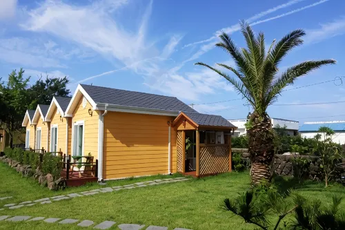 Seogwipo Jeju Landscape House Pension - Bungalows