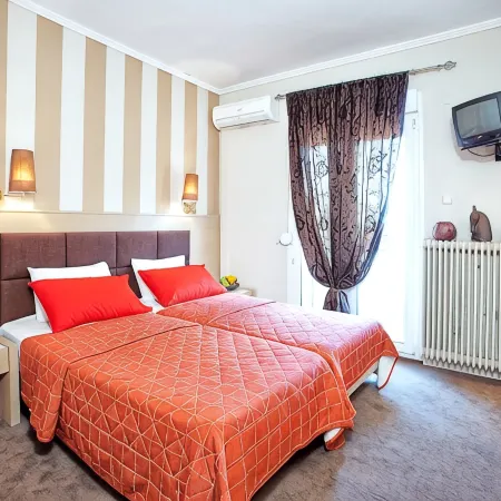 Anastassiou Hotel - Bike and Motorcycle Friendly Hotel