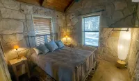 Cozy, private waterfront stone cabin on the north shore of Lake Travis