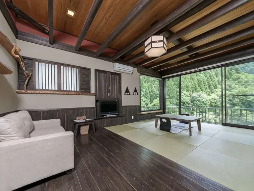 Ryokan Chiisana Oyado Tsuki No Hotaru - parking