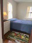Comfortable Living in Casual 100 yr old Home, 10 min walk to Stonington Village - 2-Sterne