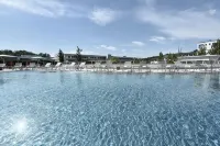 Reduce Hotel Vital - Pools