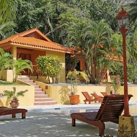 Hotel Ritmo Tropical - Pool and Breakfast