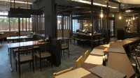 Plaza East Cabin -Male Only- - sarapan