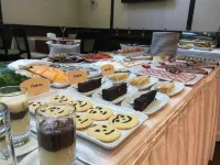 Favorit Hotel - Desayuno