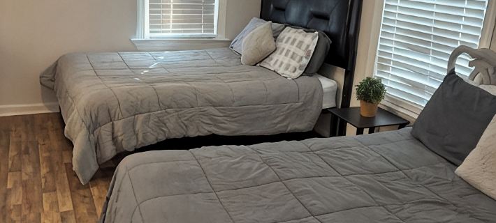 Charming, spacious and updated 3 bedroom bungalow in up and coming Rocky Mount. Hotels in Edgecombe County