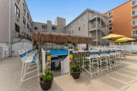 Oceanic Hotel - ที่มีบาร์