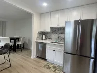 Newly Renovated Luxury 3-Bed 2-Bath Home with Easy Airport Access Hotels in Framingham