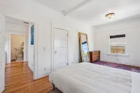 Charming top floor duplex with garden-patio. - Condos