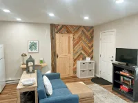 Charming Cabin• Steps from the Beloved Mountain View Cafe - Homestays