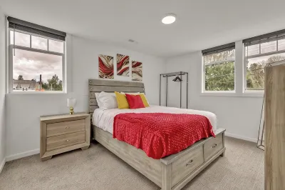 The Nest At Columbia City Hotels in Rainier Valley