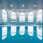 Volzhskaya Riviera Hotel - parking