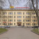 Izmajlovskij Park Apart-Hotel - 停車場
