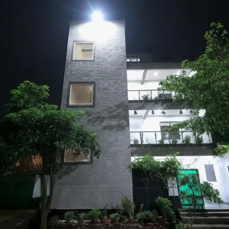 Taj Niwas Homestay