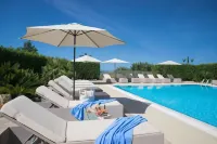 Lu' Hotel Porto Pino - Pools
