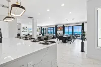 KPOW on the Beach - Brand New 5 bedroom Luxury Beachfront House! - 4-Star