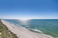 Meticulous Attention to Detail: 17th Floor Ocean Front Condo - 4-Star
