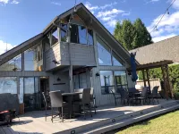 Charming Birch Bay Beach Front House ~ Recently Added, a Second Bathroom! - Wifi