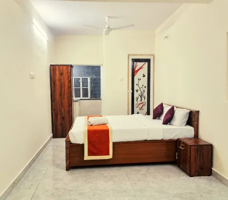 The Green Homez - Guest houses