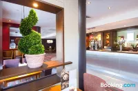Premier Inn London Gatwick Airport (Manor Royal)