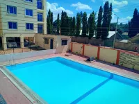 Wawa Luxury Apartments - Airport Shuttle