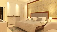 Corbett View Banquets and Resorts - Parking